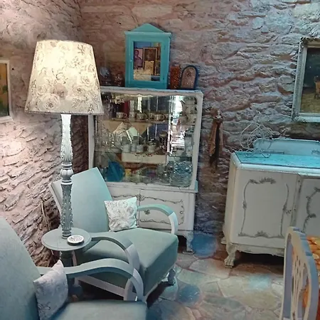 Traditional Stone House In Pelion *