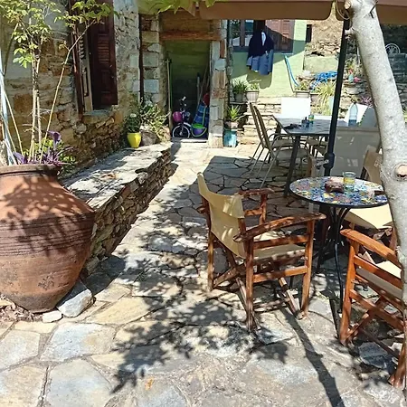 Traditional Stone House In Pelion * Rodias