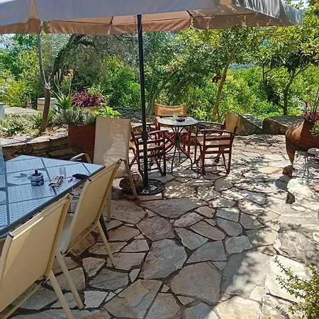 Traditional Stone House In Pelion *