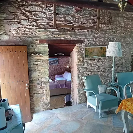 Traditional Stone House In Pelion 度假居 *
